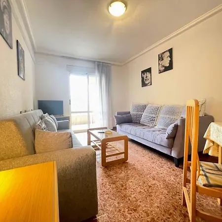 2nd Floor Apt With Comm Pool Tv7 Apartman *