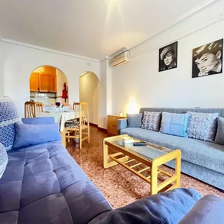 Apartman 2nd Floor Apt With Comm Pool Tv7 Torrevieja