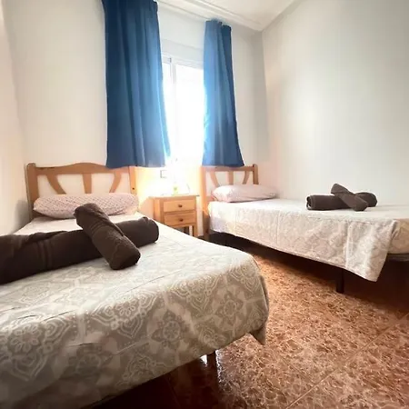 Apartman 2nd Floor Apt With Comm Pool Tv7 Torrevieja